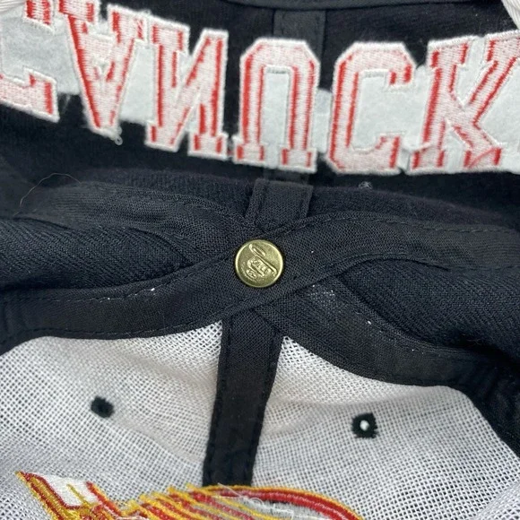 Vintage Vancouver Canucks Hat Black Red Blockhead Skate Logo Snapback Cap NHL